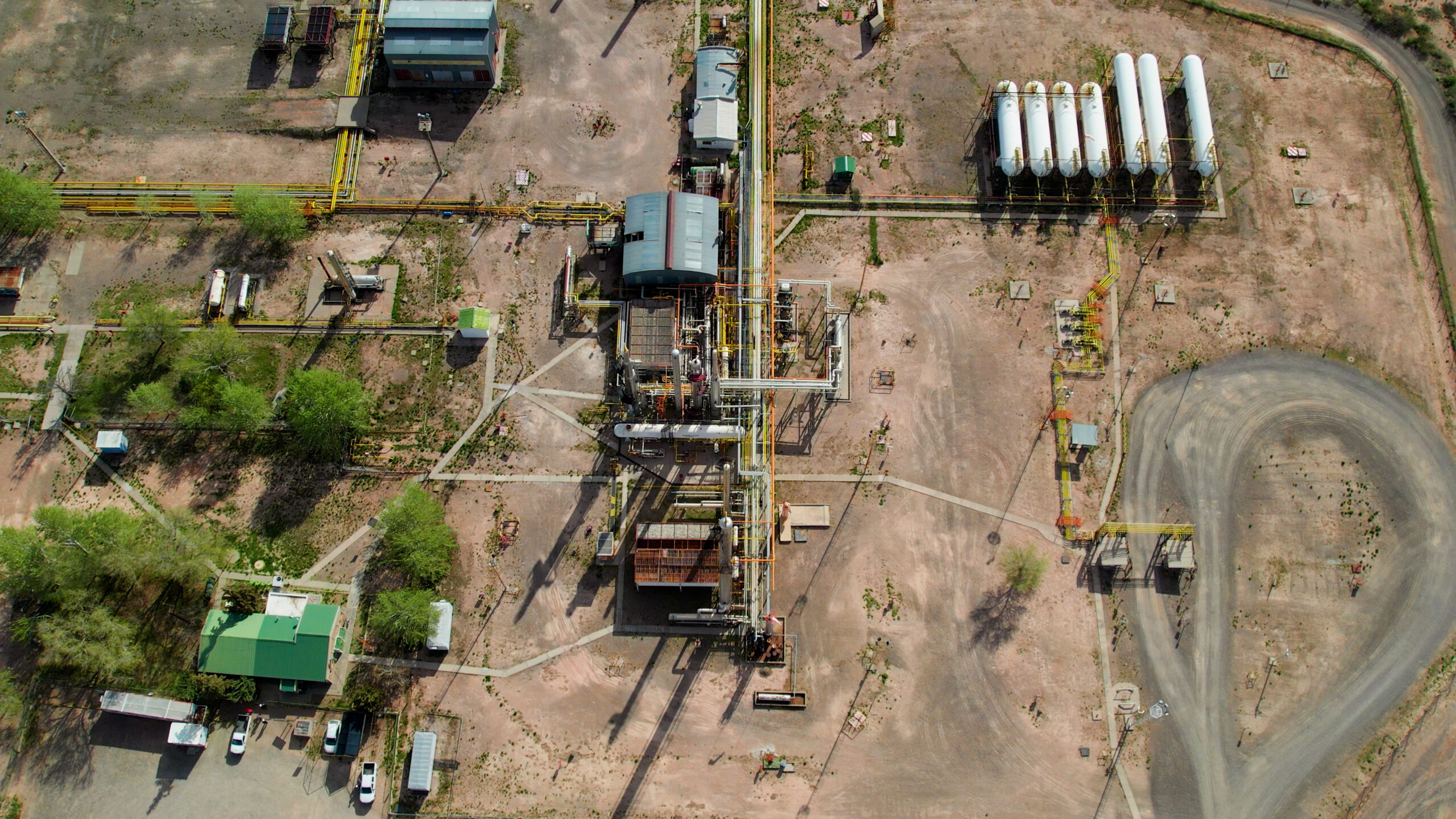 DRON TODO.01_32_28_06.Still211